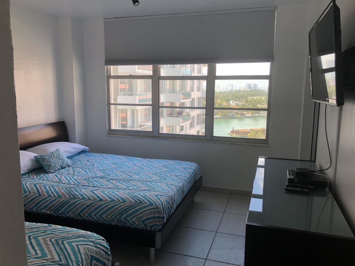 Apartment At The Beach North Bay Village Exterior photo